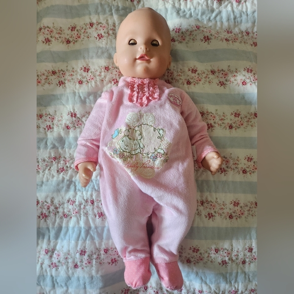 Limited Edition pottery barn gotz baby doll - Picture 2 of 4